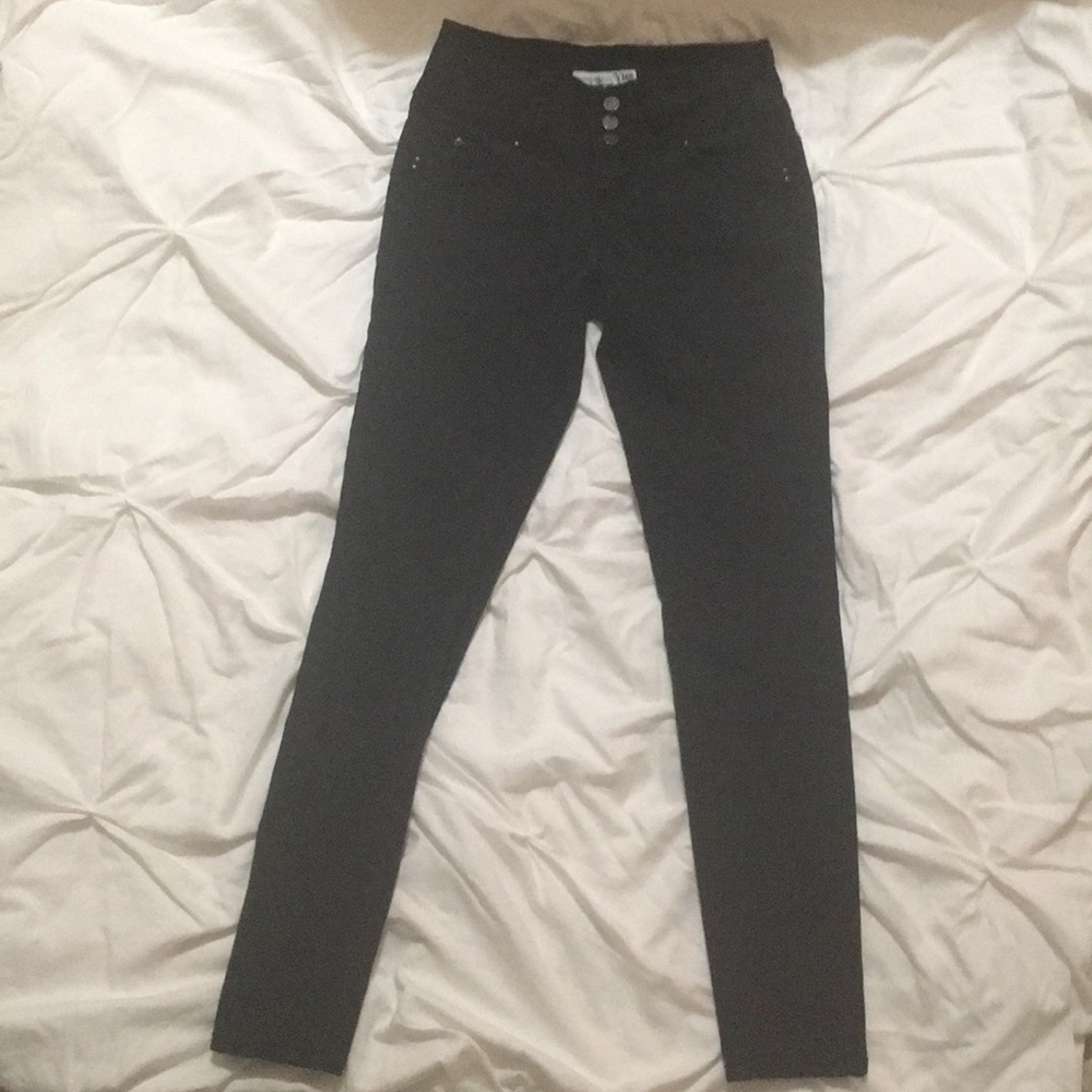 High waisted black jeans